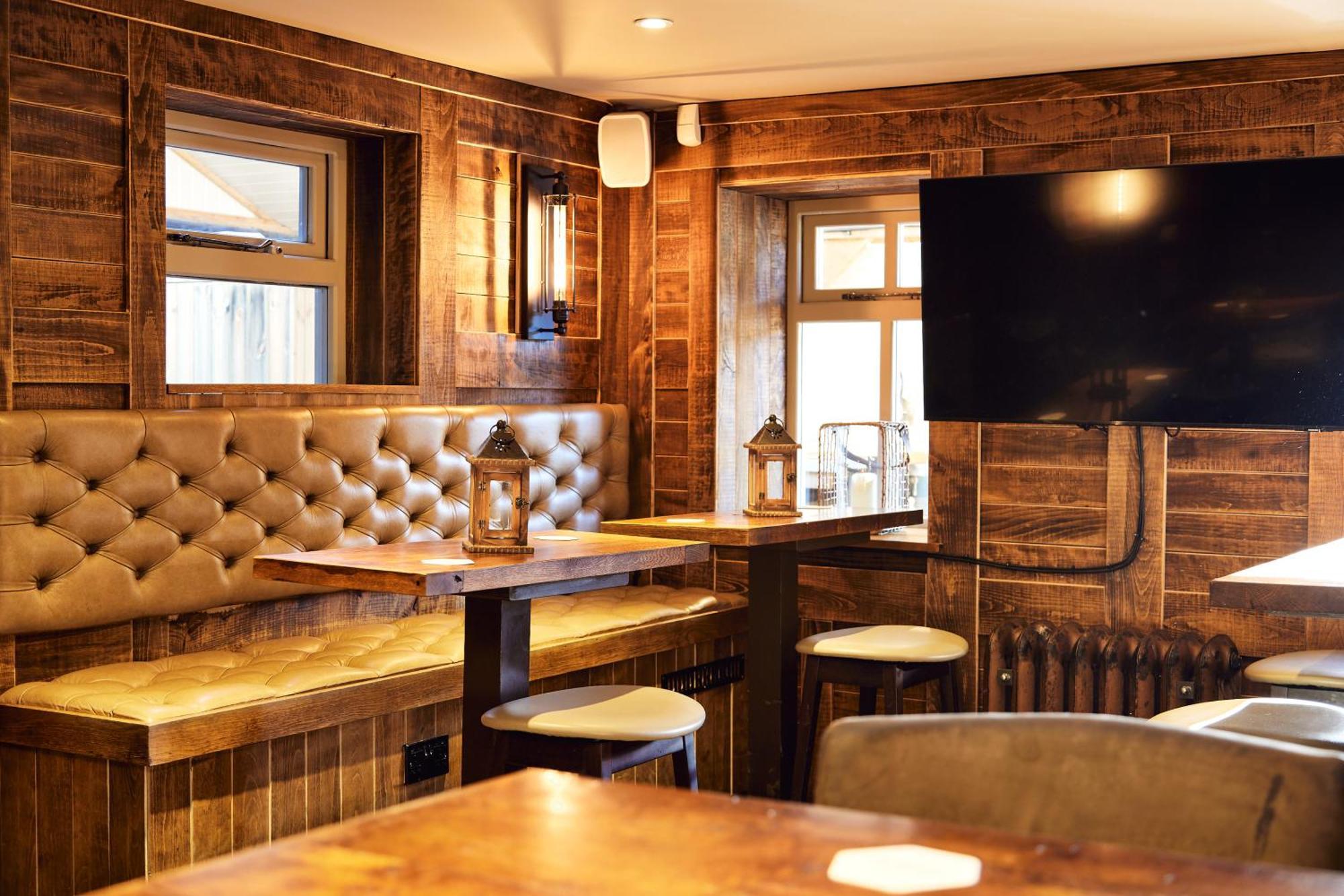 Barley Mow Bed & Breakfast Burnley Bagian luar foto